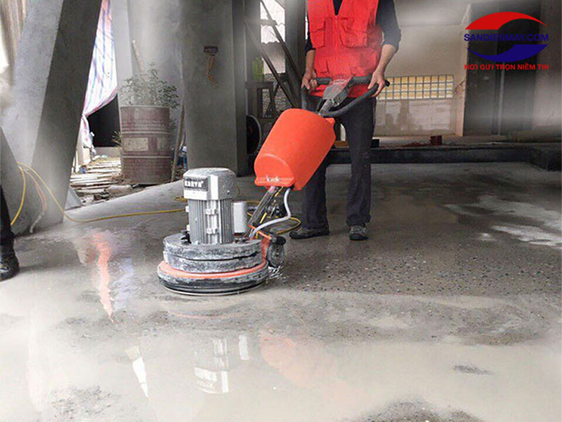 Máy mài sàn Karva có thể làm việc trong mọi điều kiện môi trường